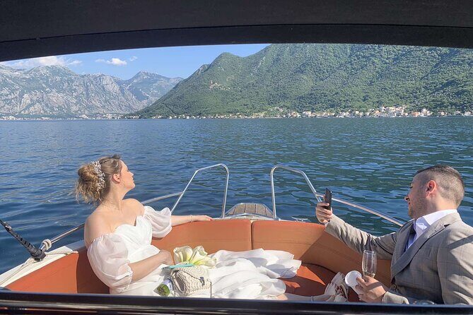 3 Hour Speed Boat Tour to Blue Cave with WiFi and Drinks - What’s Included On Board (and What the WiFi Is Really For)