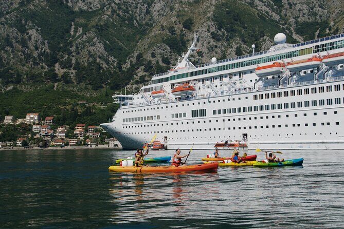 Bay of Kotor: 2.5-Hour Kayak Tour - Stop 3: A 16th-Century Village You Can See From the Water