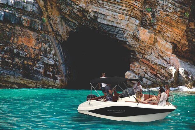 Blue Cave Adventure - Mamula (Lastavica) fort: why the island looks dramatic