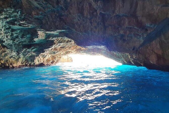 Blue Cave Adventure - Who this Blue Cave Adventure suits best