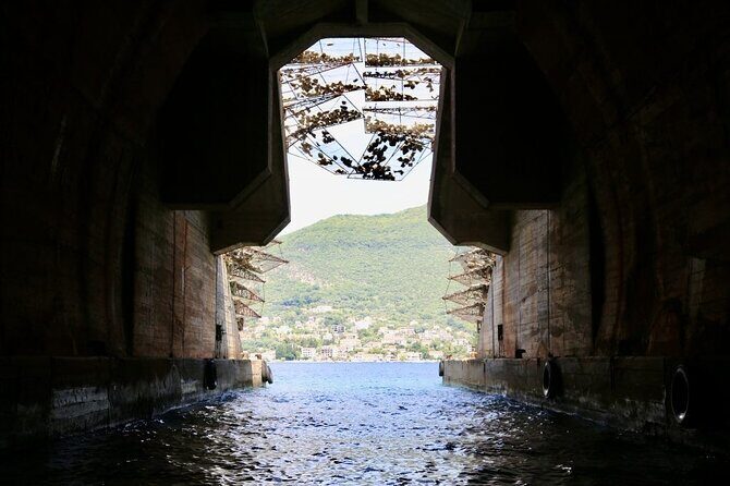 Blue Cave and Lady of the Rocks 3 Hour Tour - Stop 1: Our Lady of the Rocks, 20 minutes on the island (free)