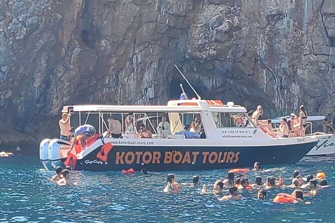 Blue Cave tour and lunch at the local Restaurant, all inclusive - 5h duration - Blue Cave at Luštica: sunlight blue and a quick, fun water moment