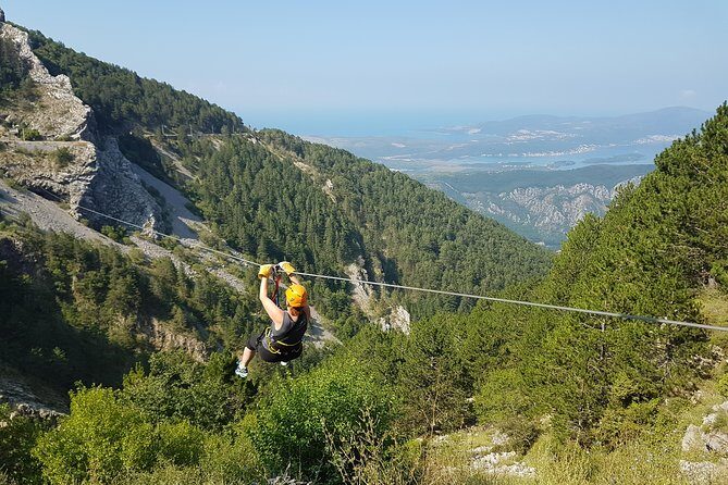 Cable car + Electric MTB from Njegos Mausoleum to Kotor bay - Getting from Kotor Old Town: the transfer that saves energy