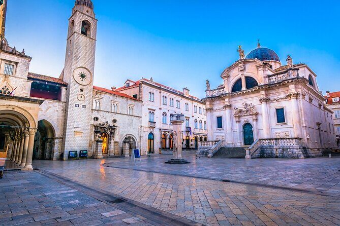 Dubrovnik Private Tour from Montenegro - Herceg Novi drive: mimosas, stairs, and sun