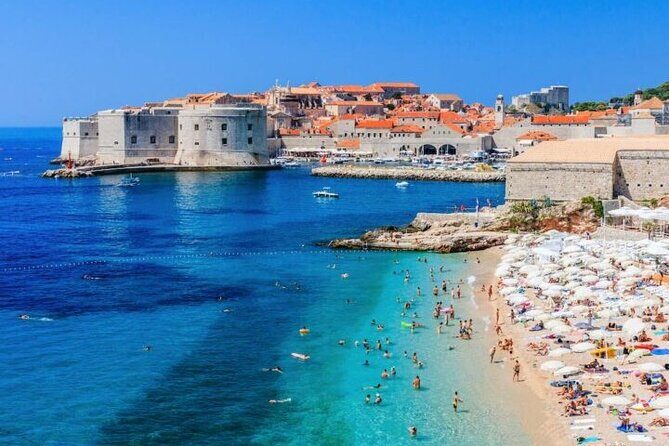 Dubrovnik Private Tour from Montenegro - Bosanka border crossing: bring your passport and expect the wait