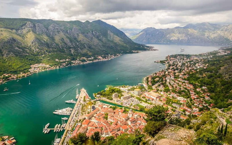 From Dubrovnik: Montenegro Day Trip with Boat Cruise - Dubrovnik pickup and the border crossing stretch