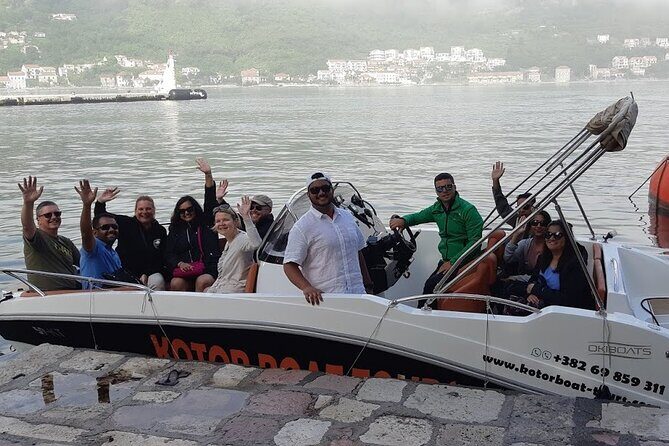Group Perast & Lady of the Rock tour- 1h30min duration - Getting across the bay: speedboat timing and the captain’s talk