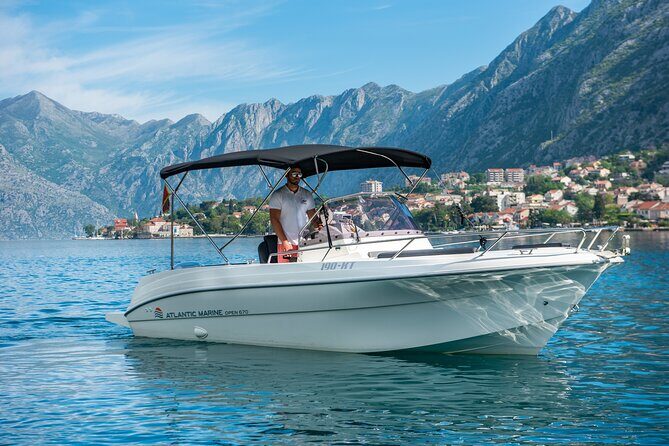 Lady of the Rocks & Perast Kotor Sunset Boat Group Tour (1.5hr) - Onboard Comfort: Wi‑Fi, Shower, and the Speed Factor