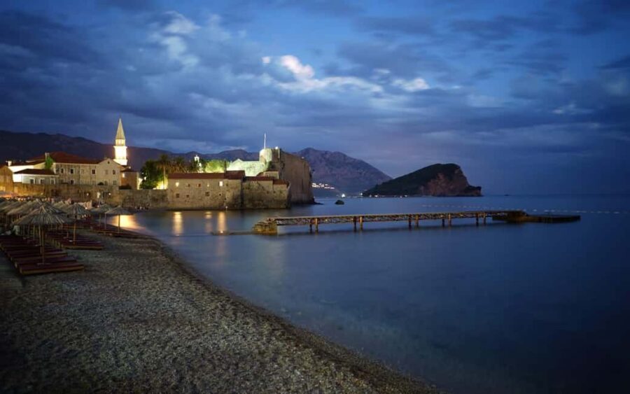 Montenegro & Bosnia 2 Countries in 1 Day Tour from Dubrovnik - Perast for about 1 hour: small town, big view angles