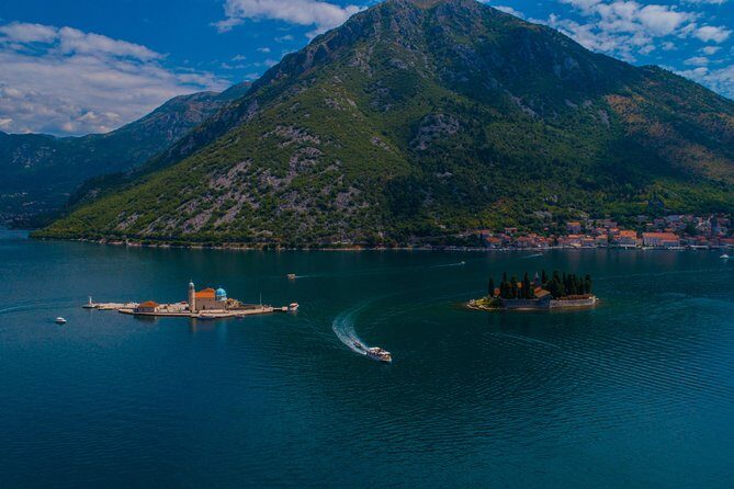 Montenegro Private Tour: Kotor, Perast,Our Lady Of The Rock,Budva - Kotor Old City on Foot: A Guided Route Through St. Tryphon and More