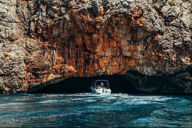 Private tour - Blue Cave and Lady of the Rocks 3 hours tour - Meeting point, pickup, and how to avoid first-day stress