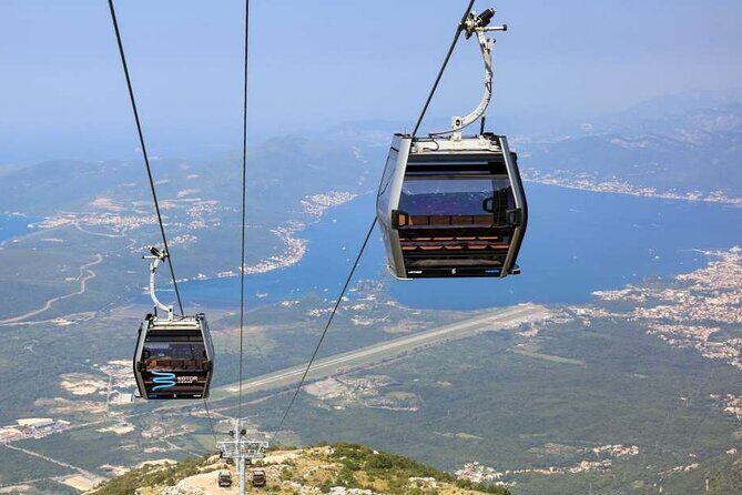 Private Tour Cable car -Kotor- Perast- our Lady of the Rocks - Perast: Venetian-era streets, trading-port pride, and easy wandering