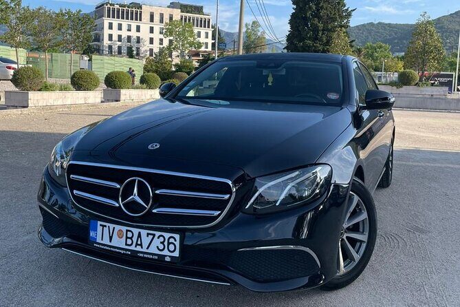 Private Transfer from Kotor or Perast to Dubrovnik airport - Perast Along the Way: Why This Baroque Stop Area Is Worth Noting