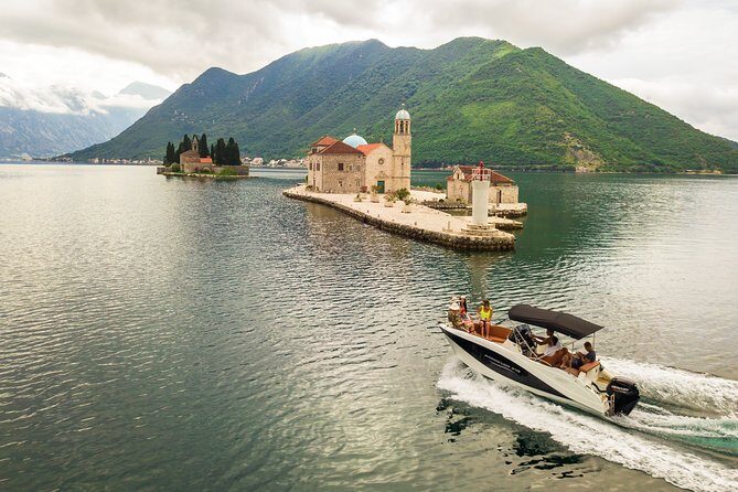 Private Your Day, Your Way - Our Lady of the Rocks: the island church and the rock-throwing ritual