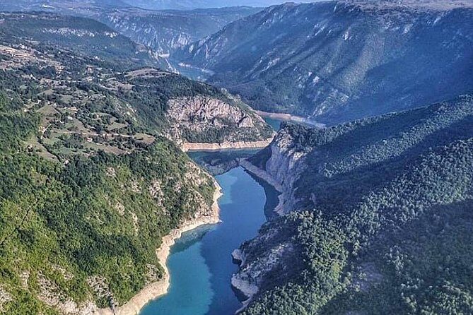 Tara rafting (Private tour) - Rafting on the Tara River Canyon: Water, Gear, and Safety